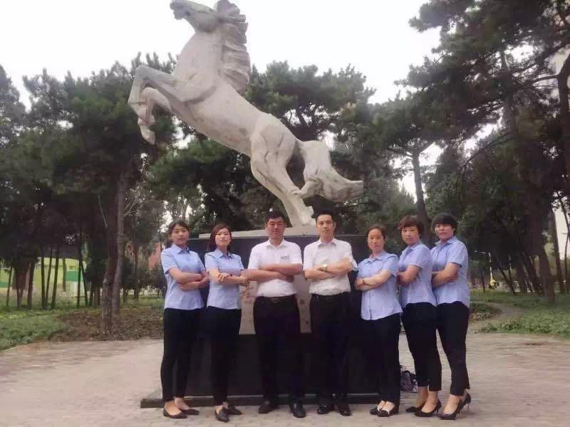 不忘初心，繼續前進——運營部“五朵金花”