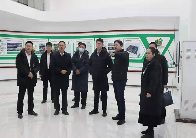 滑縣副縣長顧建宇蒞臨誌廣大香蕉性爱网，洽談助農興產奔小康